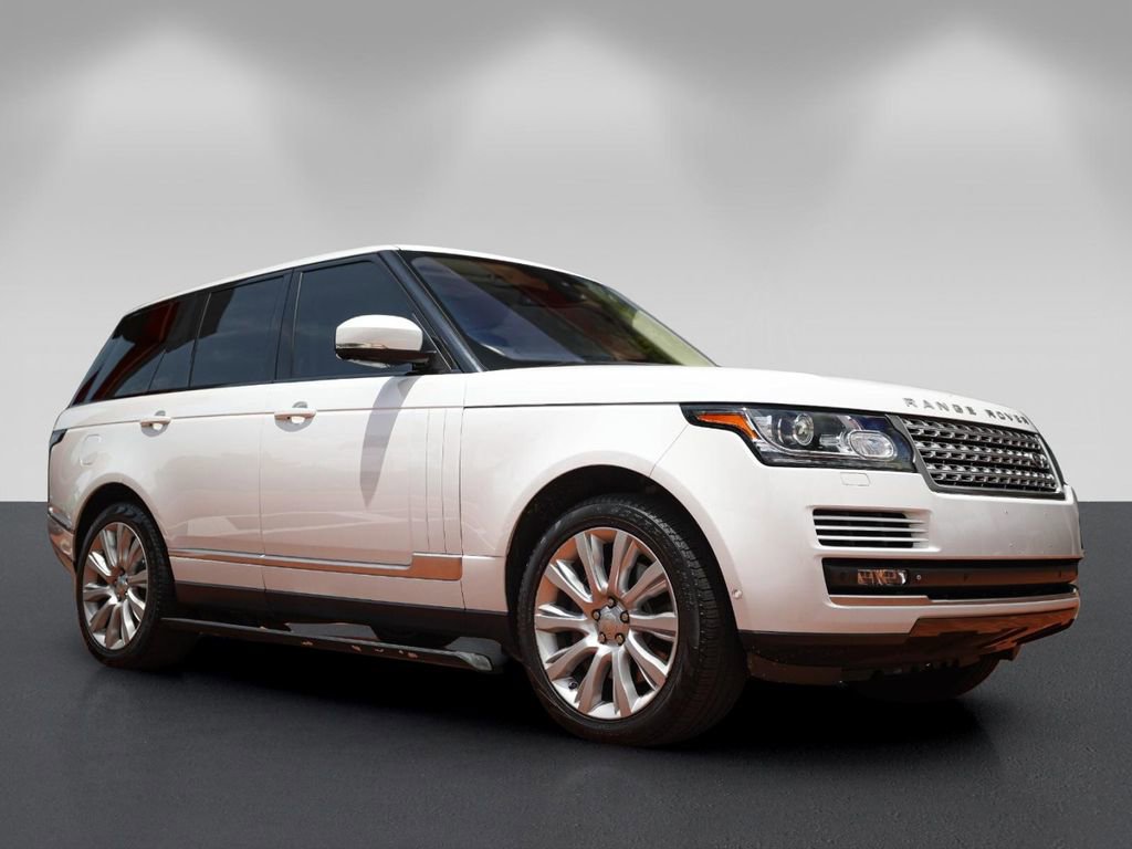Used 2015 Land Rover Range Rover Supercharged AWD/4WD image 23