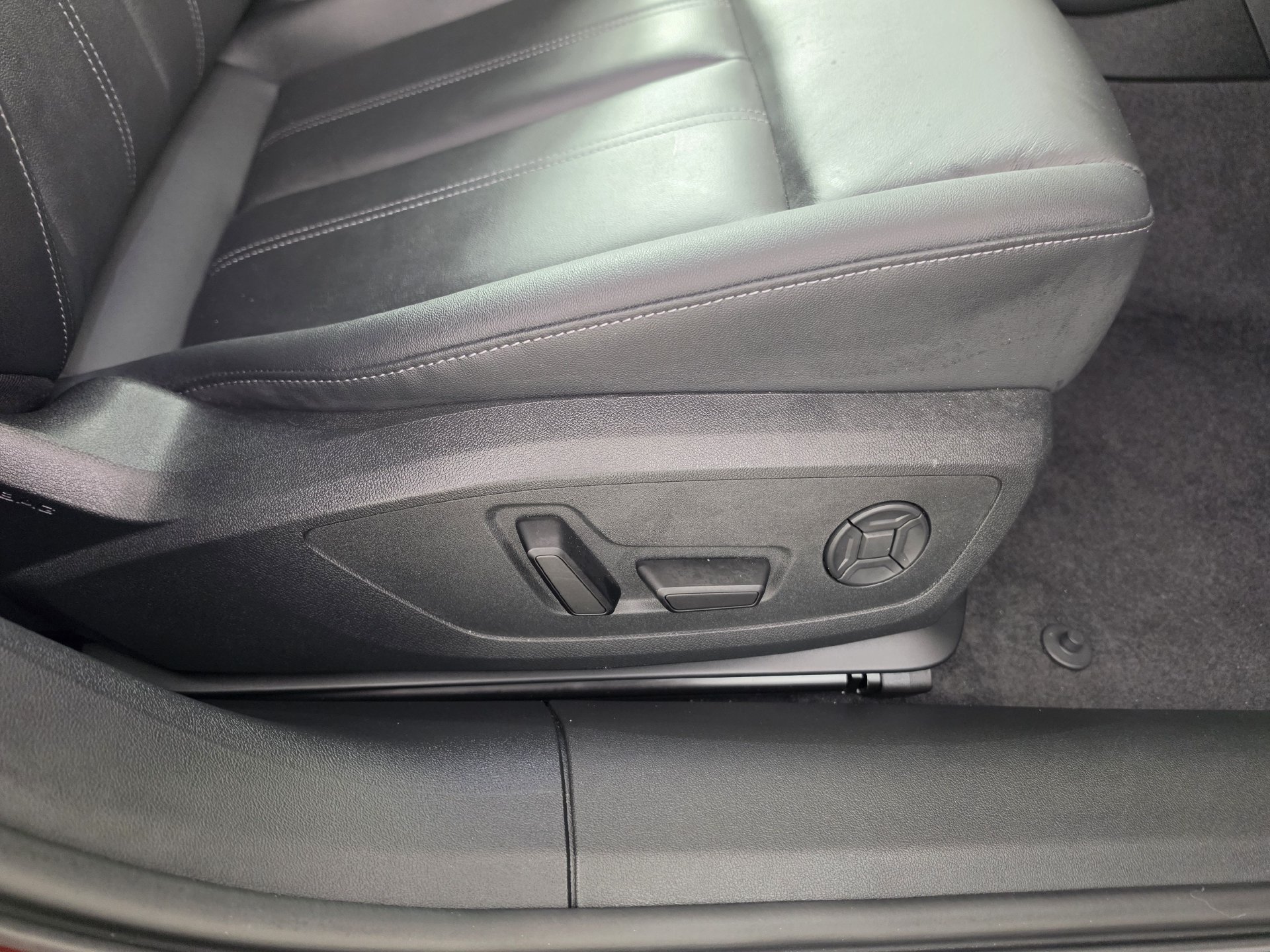 Certified 2025 Audi A5 Premium w/ Convenience Package AWD/4WD image 34