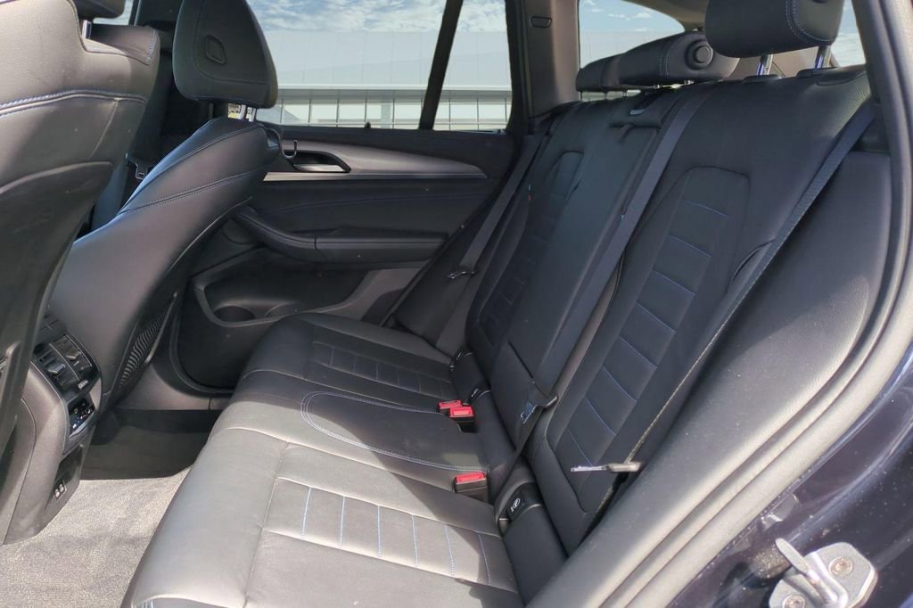 Used 2020 BMW X3 xDrive30e w/ Executive Package AWD/4WD image 30