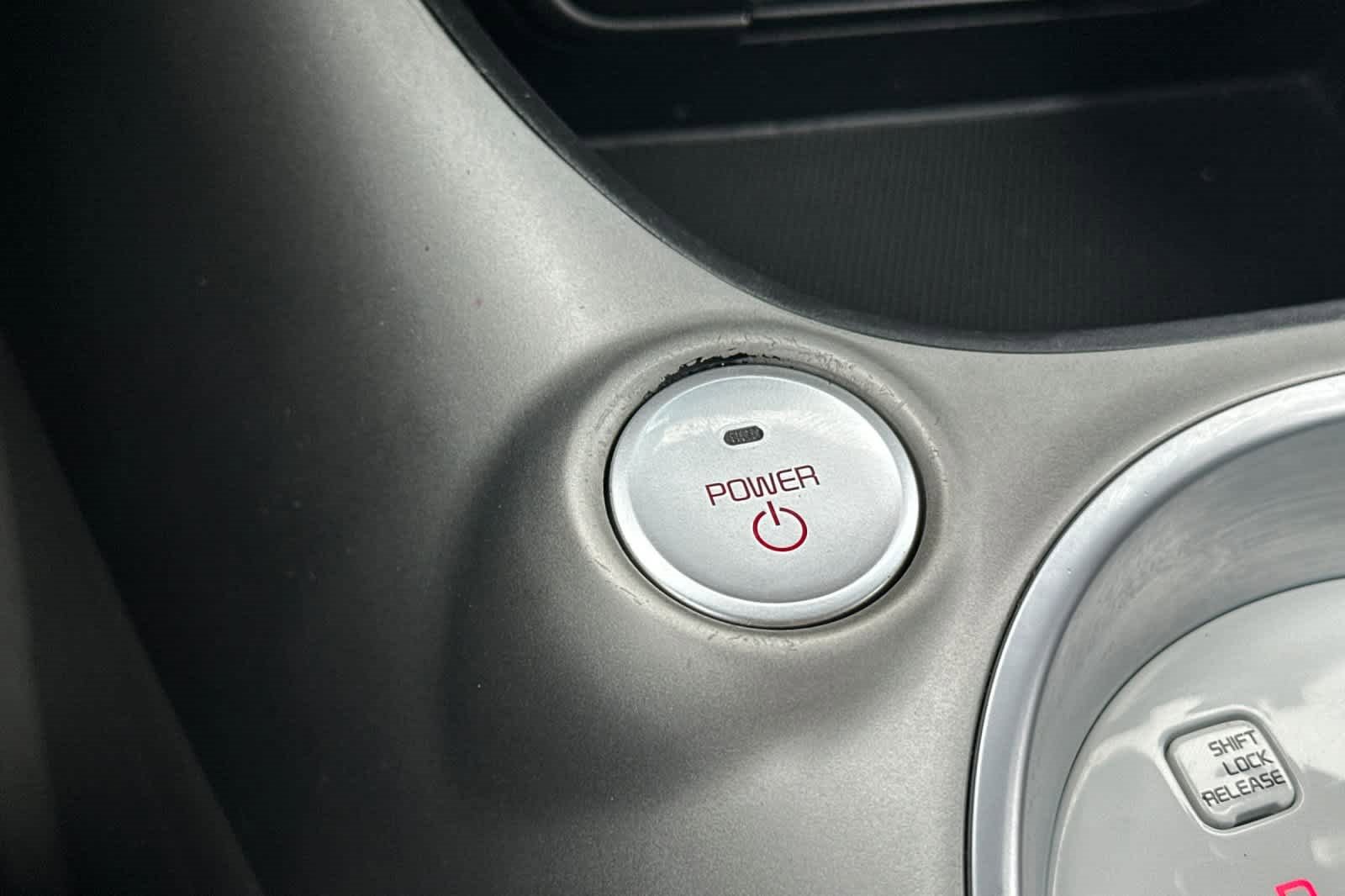 Used 2017 Kia Soul EV + image 22