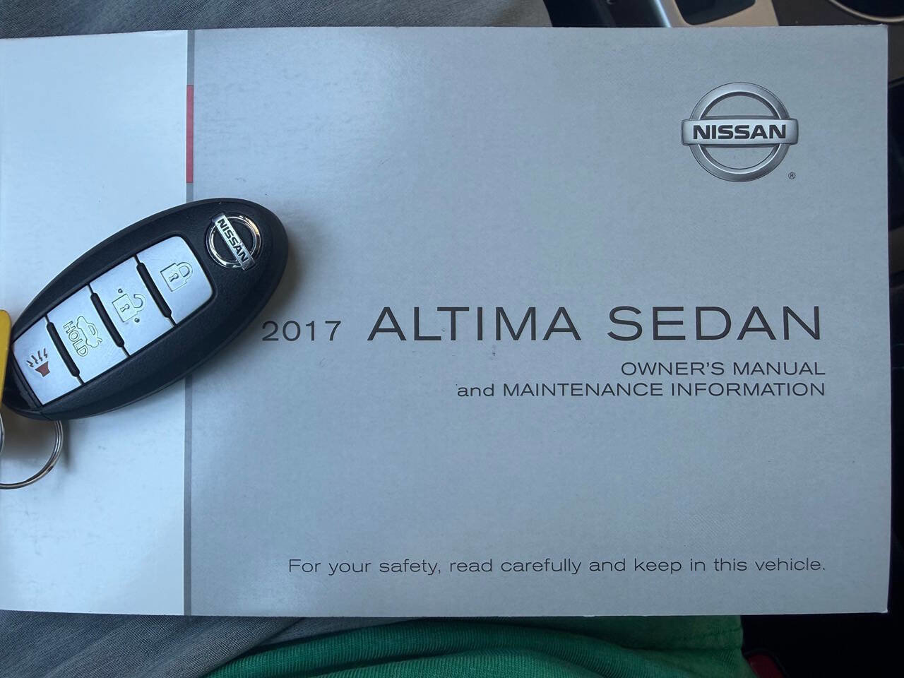 Used 2017 Nissan Altima 2.5 SR FWD image 32