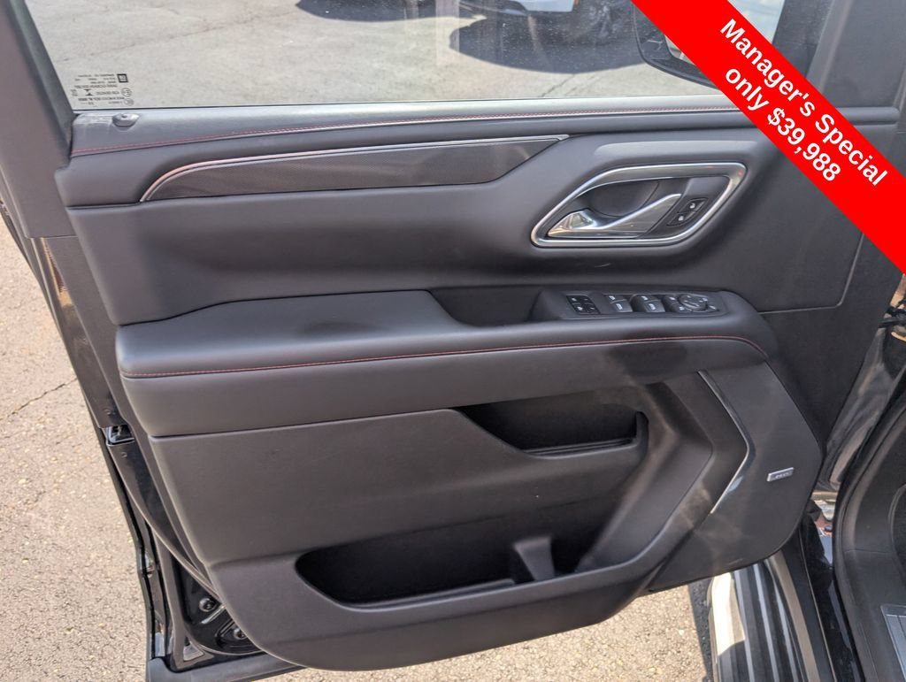 Used 2021 Chevrolet Tahoe RST w/ Luxury Package AWD/4WD image 15