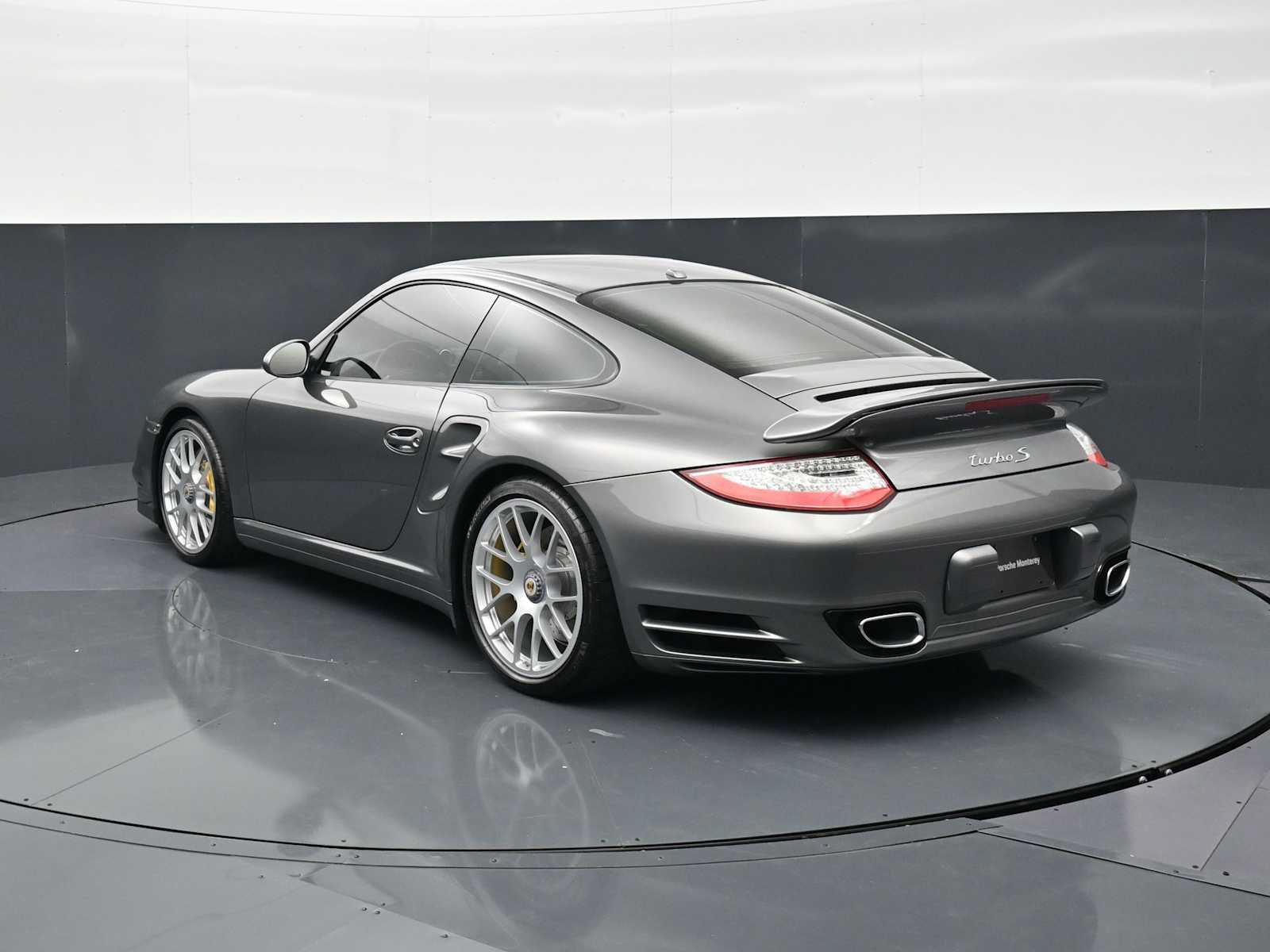 Used 2013 Porsche 911 Turbo S AWD/4WD image 3