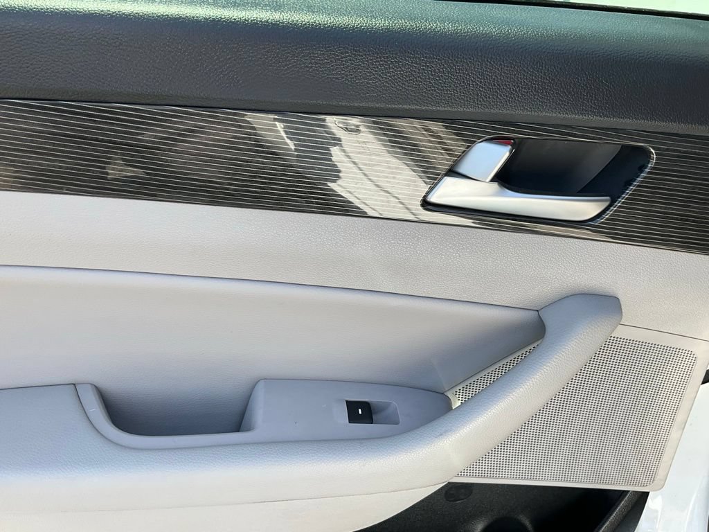 Used 2019 Hyundai Sonata Limited FWD image 43