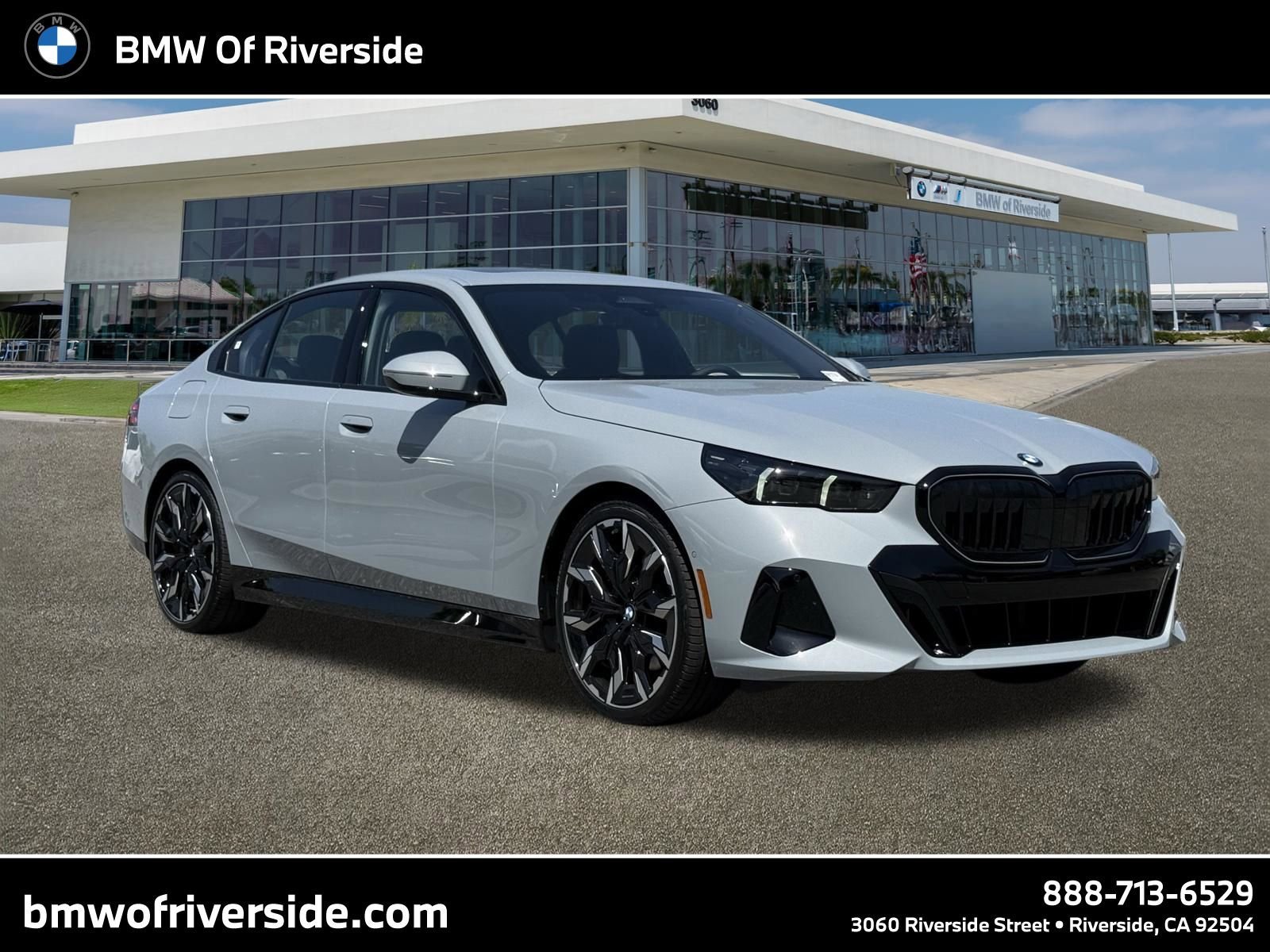 New 2026 BMW 540i xDrive w/ M Sport Package AWD/4WD image 1