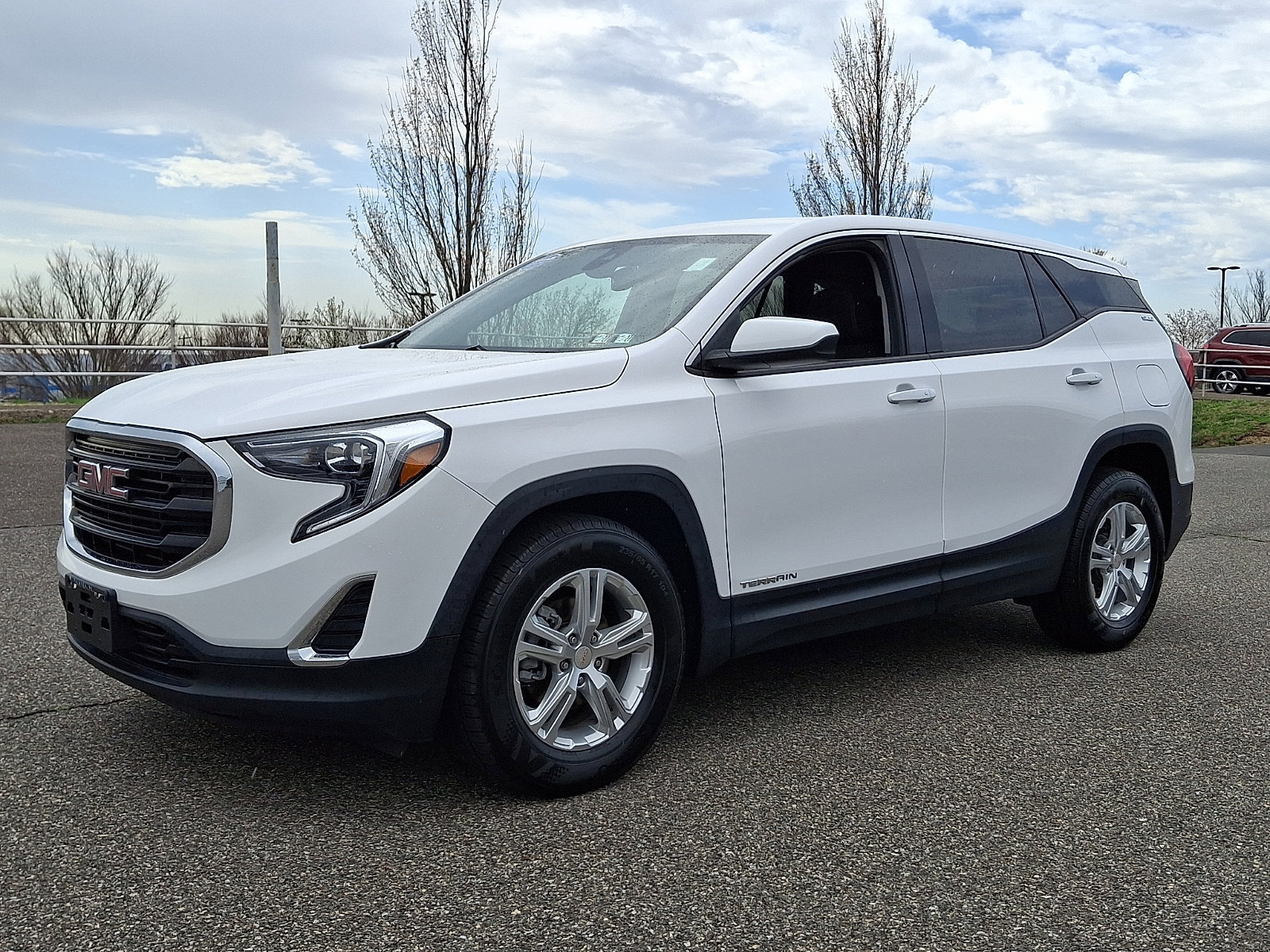 Used 2020 GMC Terrain SLE AWD/4WD image 2