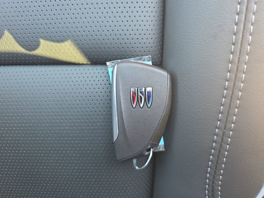 New 2026 Buick Enclave Avenir w/ Super Cruise Package image 37