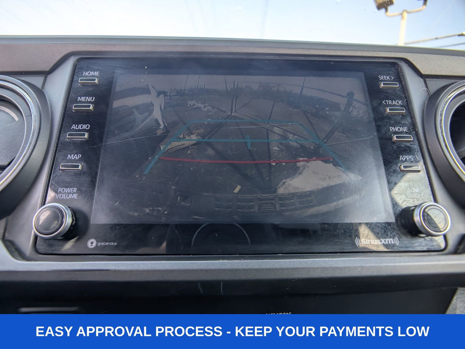 Used 2020 Toyota Tacoma TRD Off-Road w/ Technology Package image 21