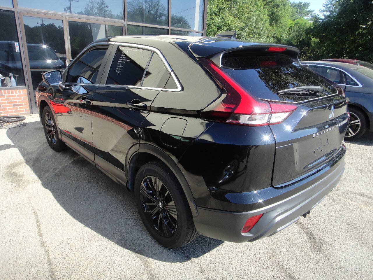 Used 2022 Mitsubishi Eclipse Cross LE AWD/4WD image 6