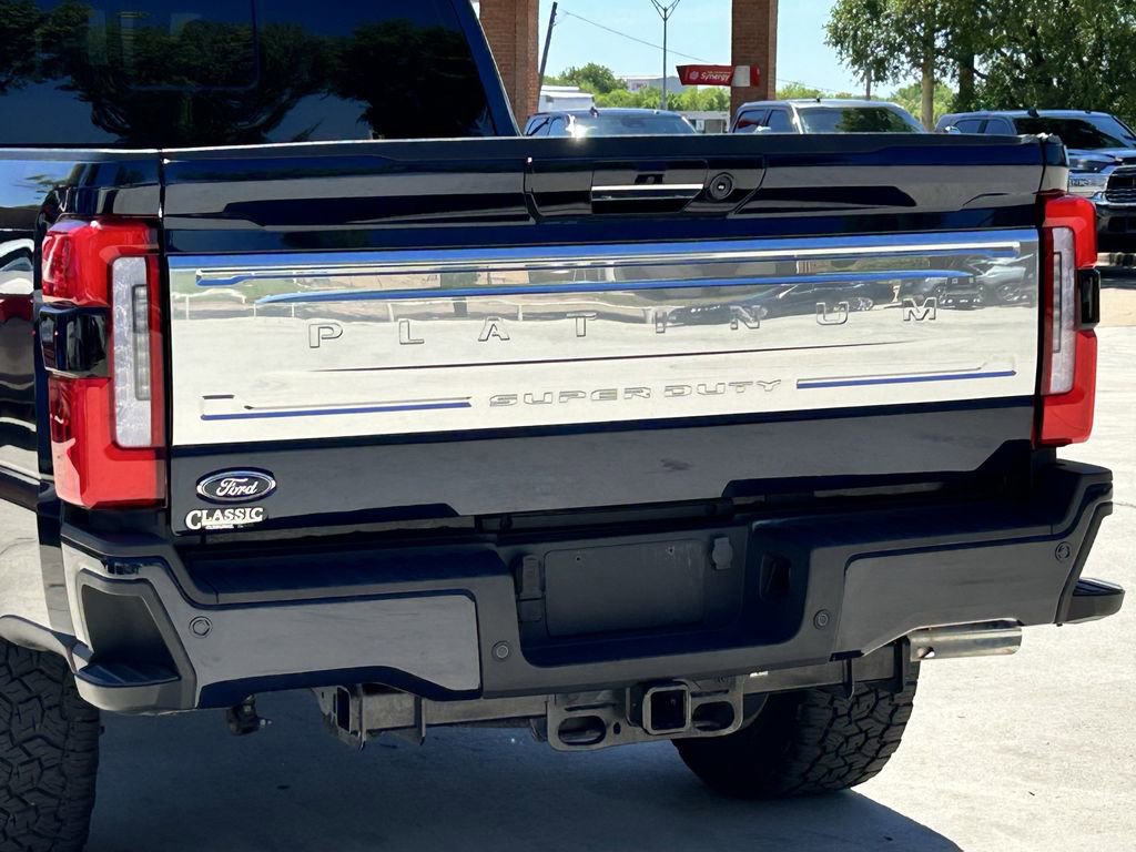 Used 2024 Ford F350 Platinum image 6