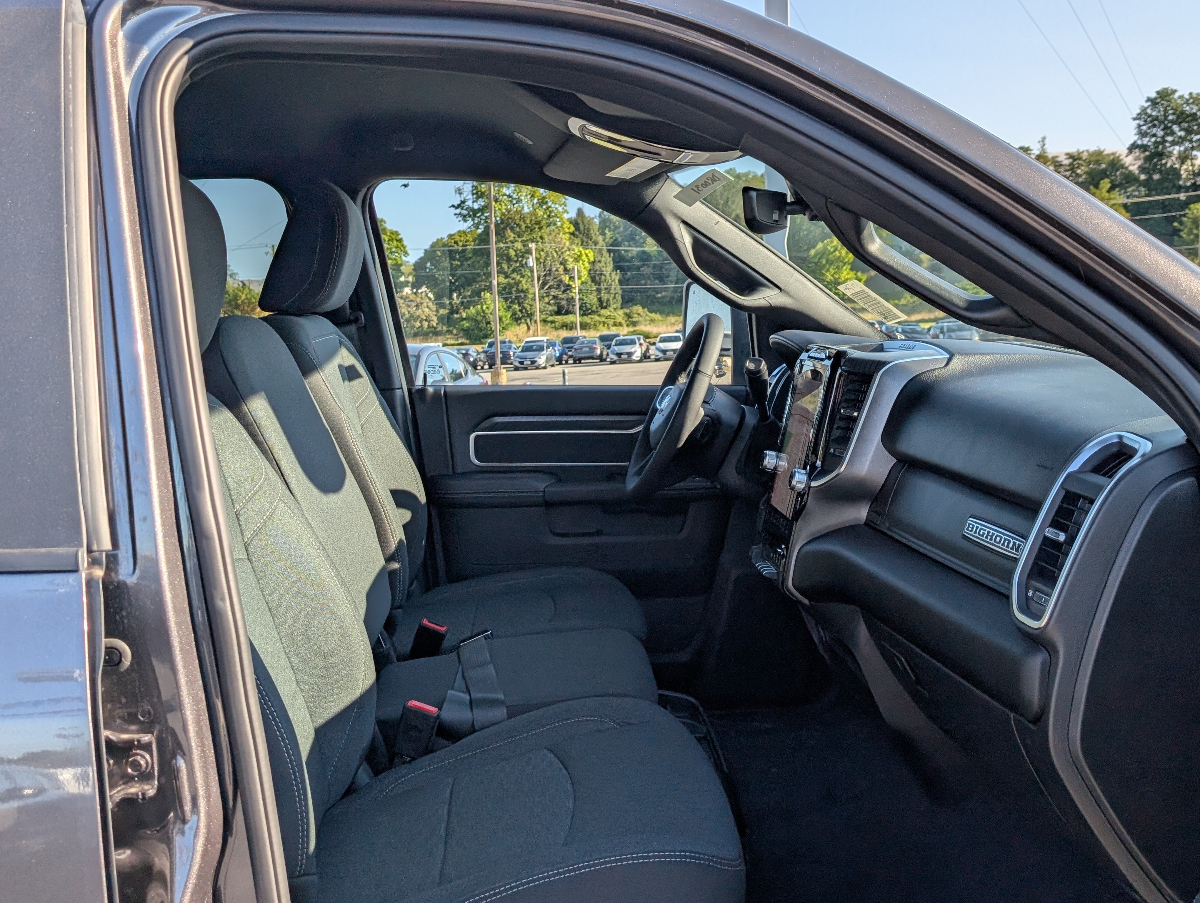 New 2025 RAM 2500 Big Horn AWD/4WD image 10