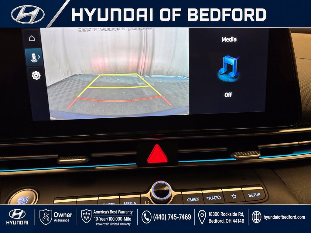 Used 2024 Hyundai Elantra SEL FWD image 23