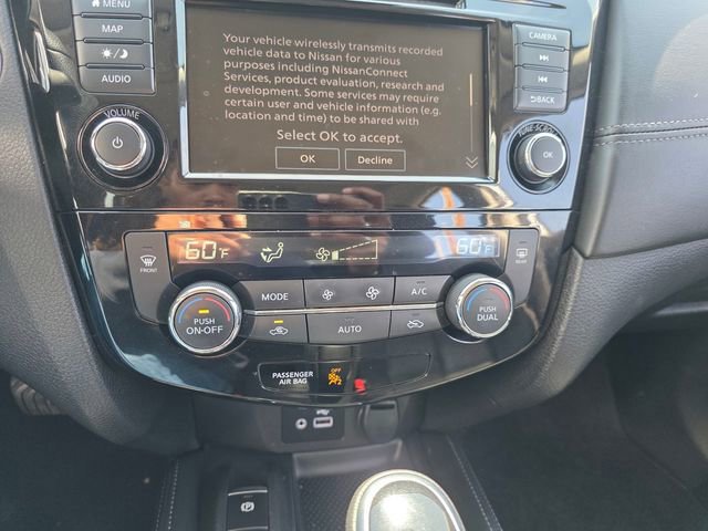 Used 2020 Nissan Rogue SL image 19