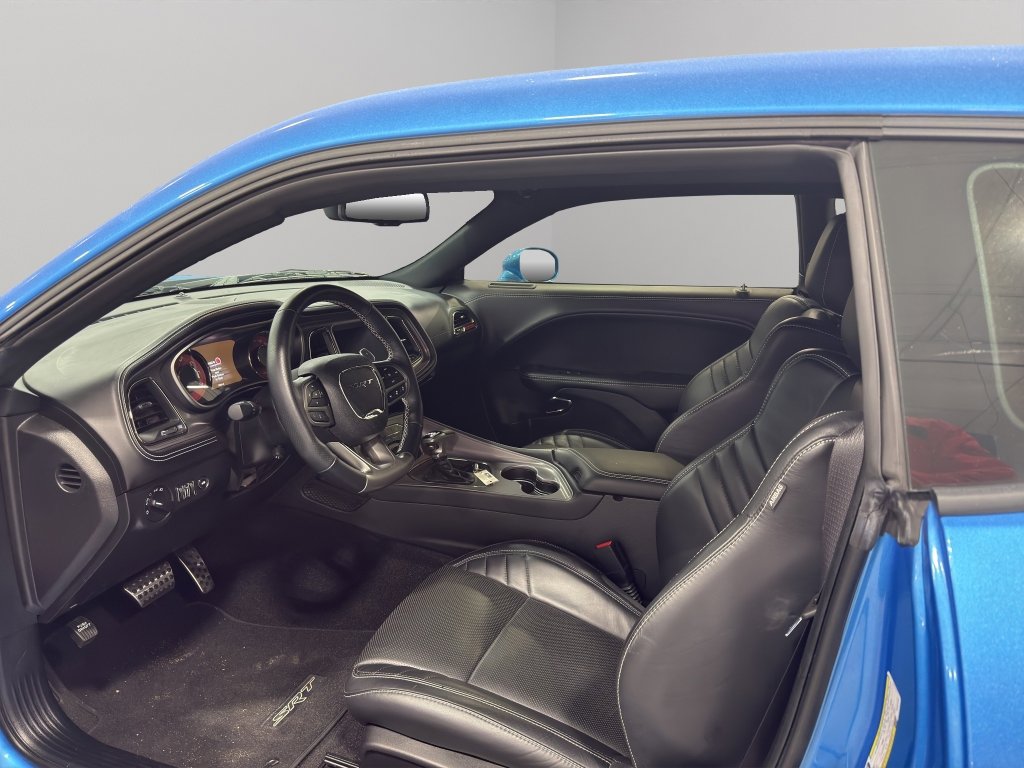Used 2023 Dodge Challenger SRT Hellcat RWD image 3