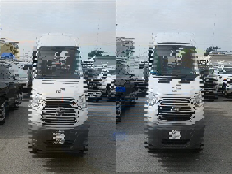 Used 2018 Ford Transit 150 XLT image 6