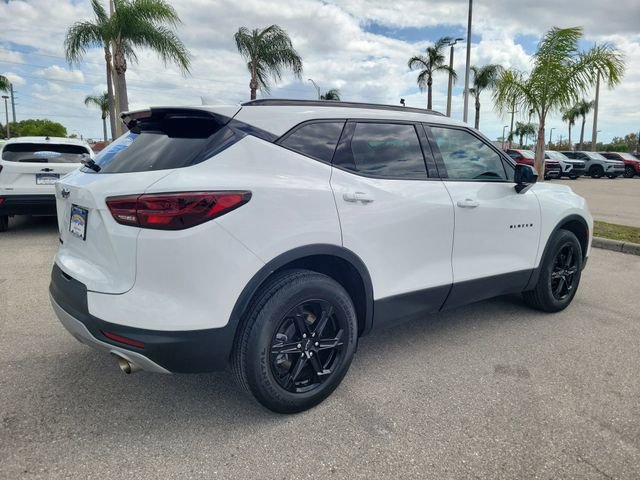 Certified 2023 Chevrolet Blazer LT w/ Convenience Package image 4