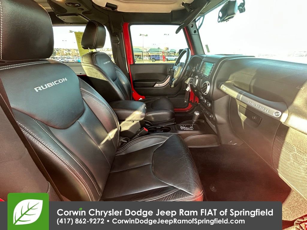 Used 2018 Jeep Wrangler Rubicon w/ Connectivity Group AWD/4WD image 21