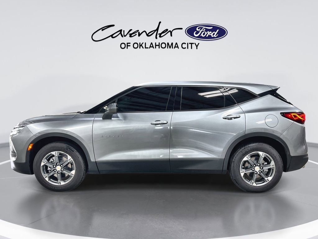 Used 2025 Chevrolet Blazer LT image 5