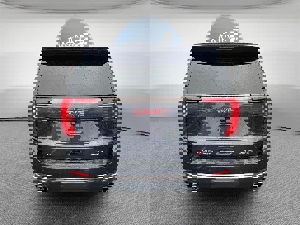 Used 2025 GMC Yukon AT4 Ultimate w/ LPO, Floor Liner Package image 5