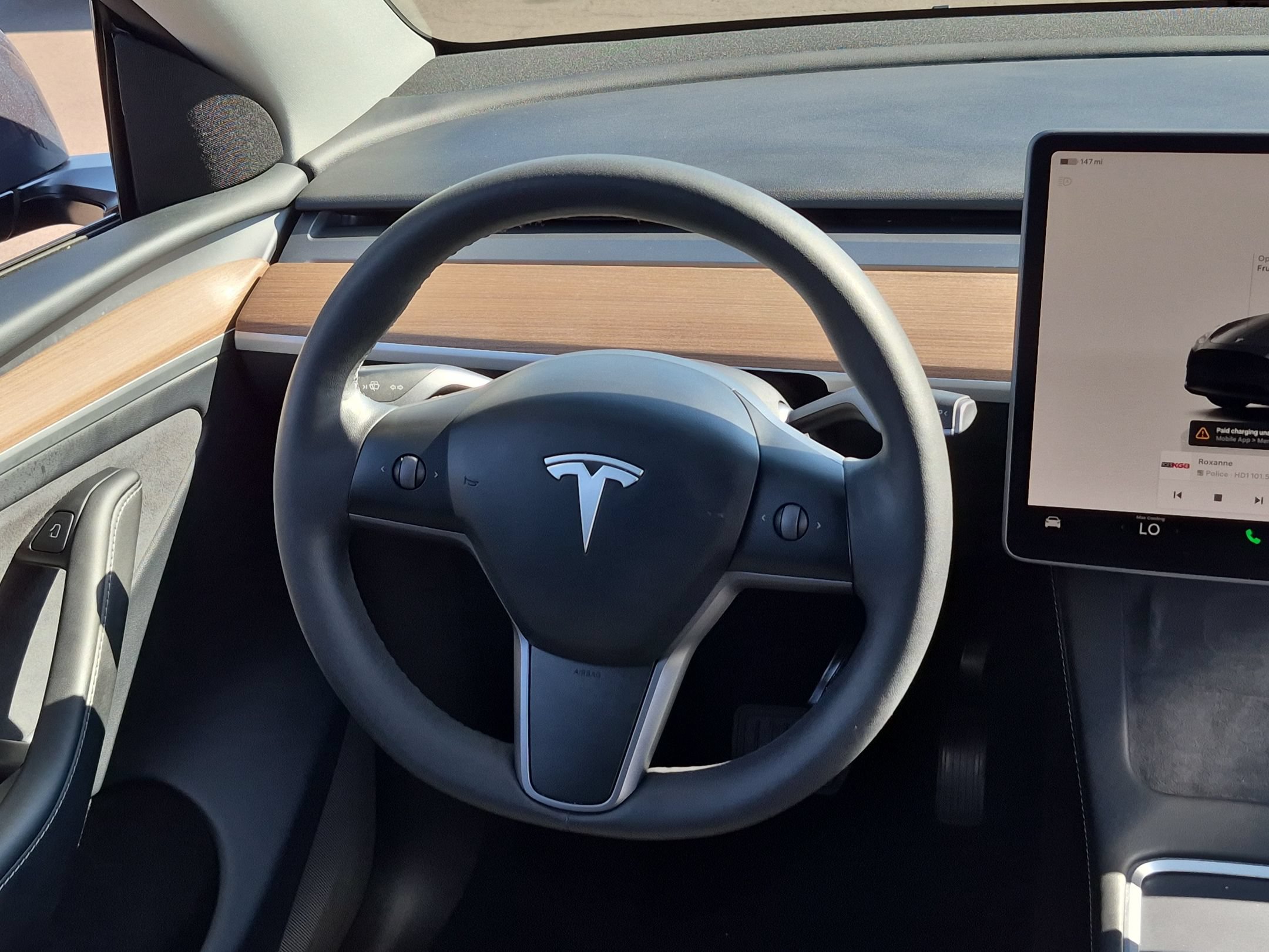 Used 2023 Tesla Model Y Long Range AWD/4WD image 11