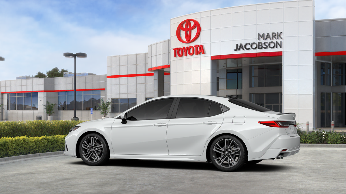 New 2026 Toyota Camry XSE FWD image 5