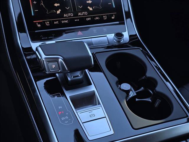 New 2026 Audi Q7 3.0T Premium Plus AWD/4WD image 23