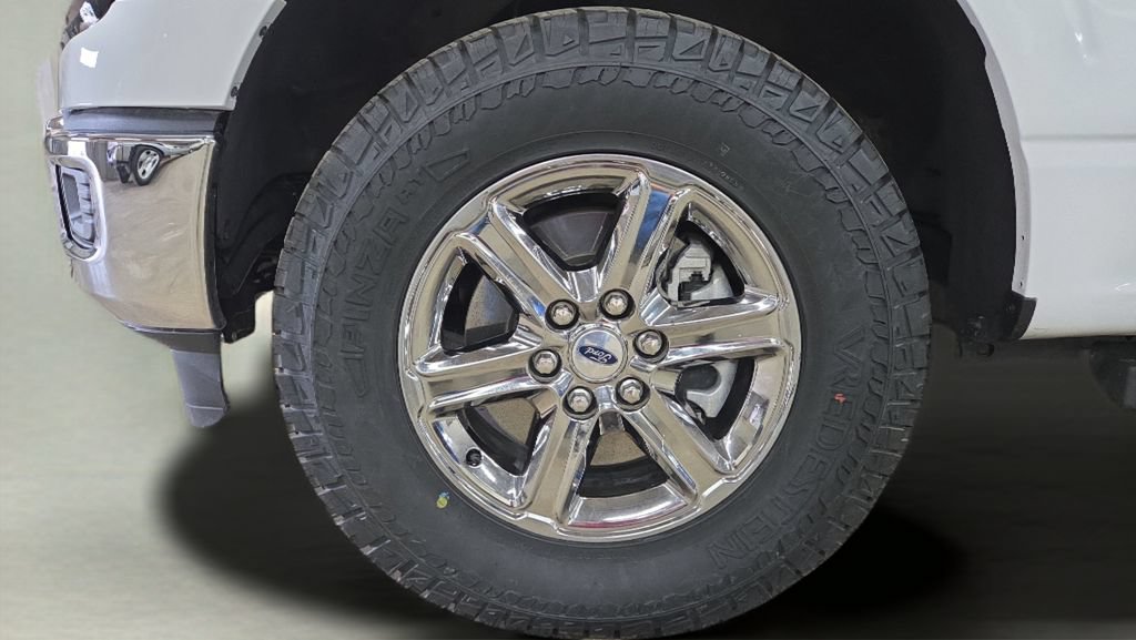 Used 2025 Ford F150 XLT w/ Equipment Group 301A Standard AWD/4WD image 31