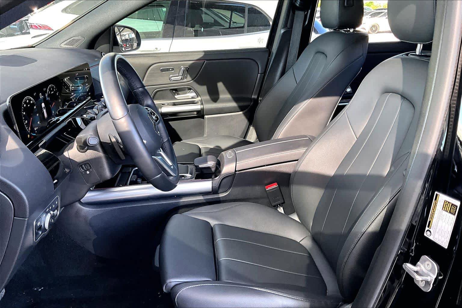 Certified 2023 Mercedes-Benz GLA 250 4MATIC w/ Premium Package image 8