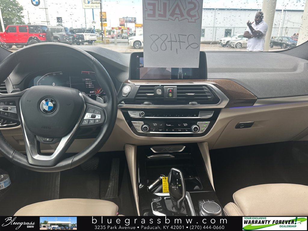 Used 2021 BMW X4 xDrive30i AWD/4WD image 11