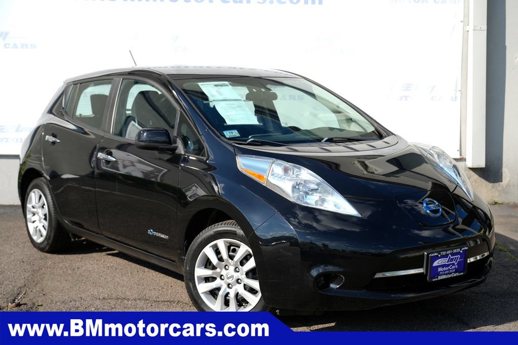Used 2017 Nissan Leaf S w/ Charge Package FWD image 1