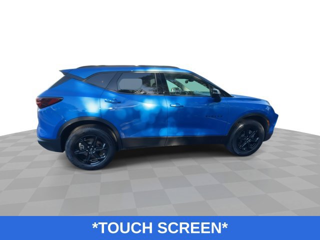 Used 2024 Chevrolet Blazer LT w/ Midnight/Sport Edition FWD image 10