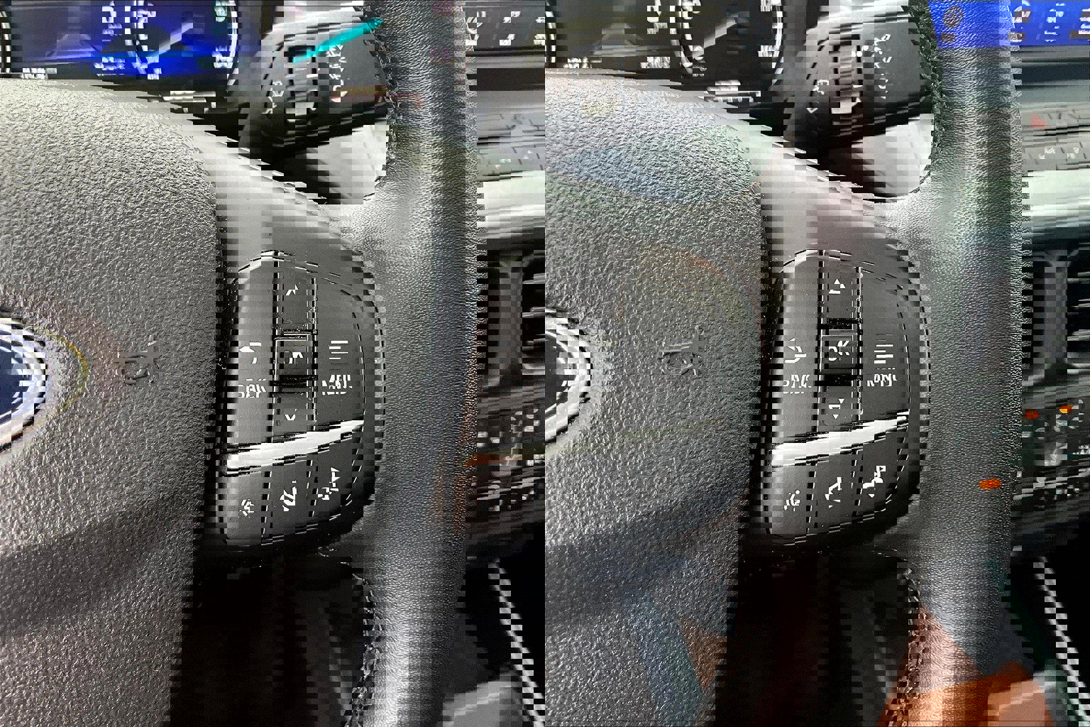 Used 2024 Ford Maverick Lariat image 23