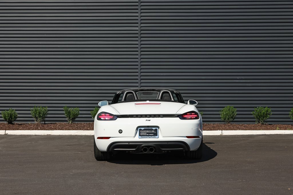 Certified 2024 Porsche 718 Boxster image 6