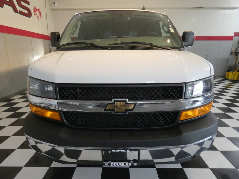 Used 2024 Chevrolet Express 2500 w/ Driver Convenience Package RWD image 2