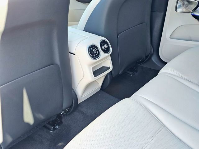 New 2026 Mercedes-Benz GLC 300 4MATIC image 24