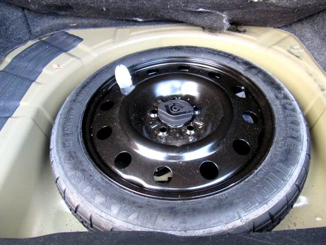 Used 2017 Ford Taurus SEL w/ Equipment Group 201A image 46