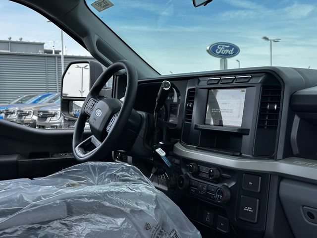 New 2024 Ford F350 XL w/ Snow Plow Prep Package AWD/4WD image 17