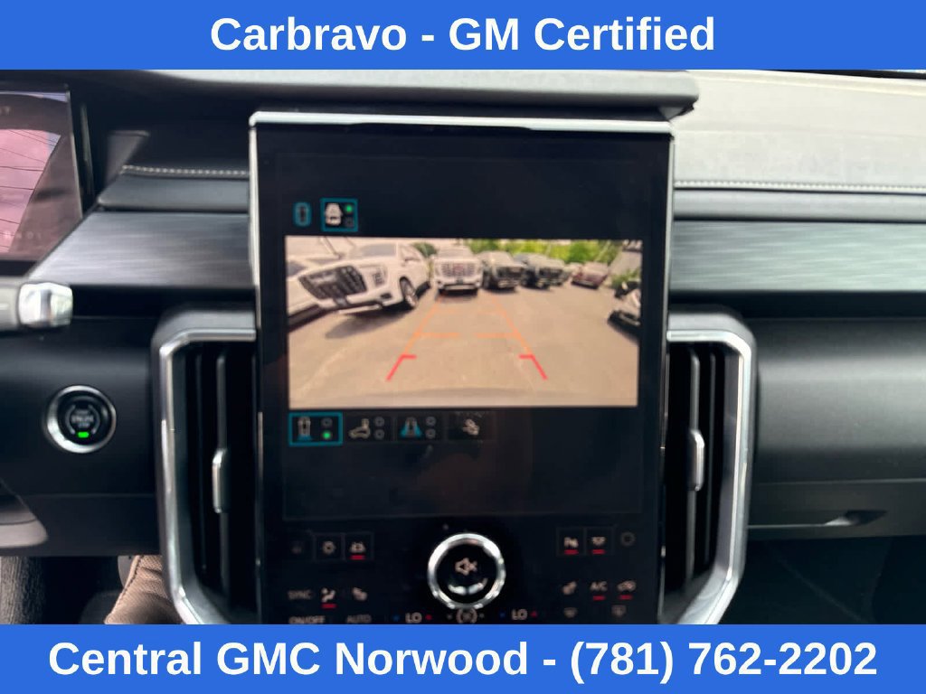 Certified 2025 GMC Acadia Elevation AWD/4WD image 19