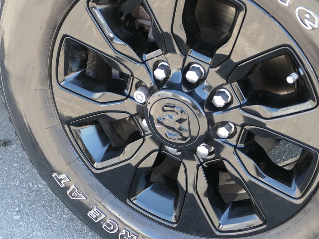 Used 2022 RAM 3500 Limited image 28