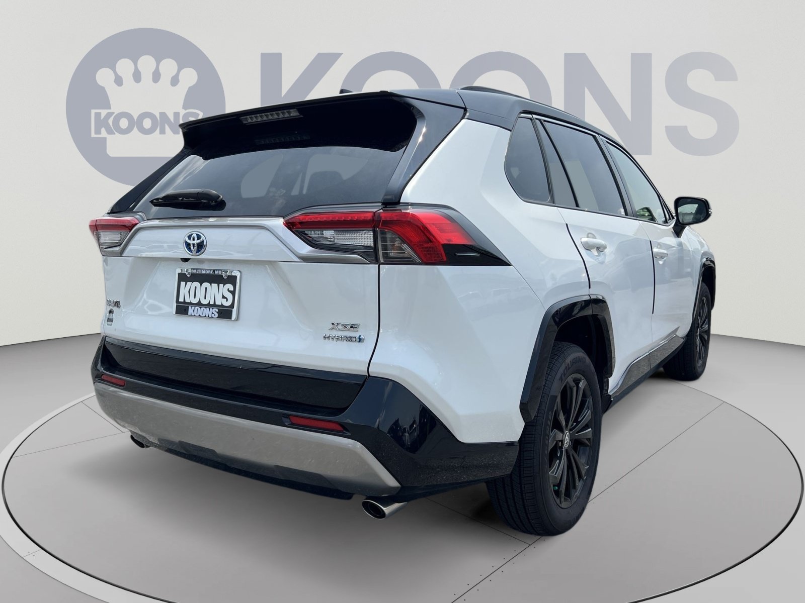 Used 2023 Toyota RAV4 XSE AWD/4WD image 7