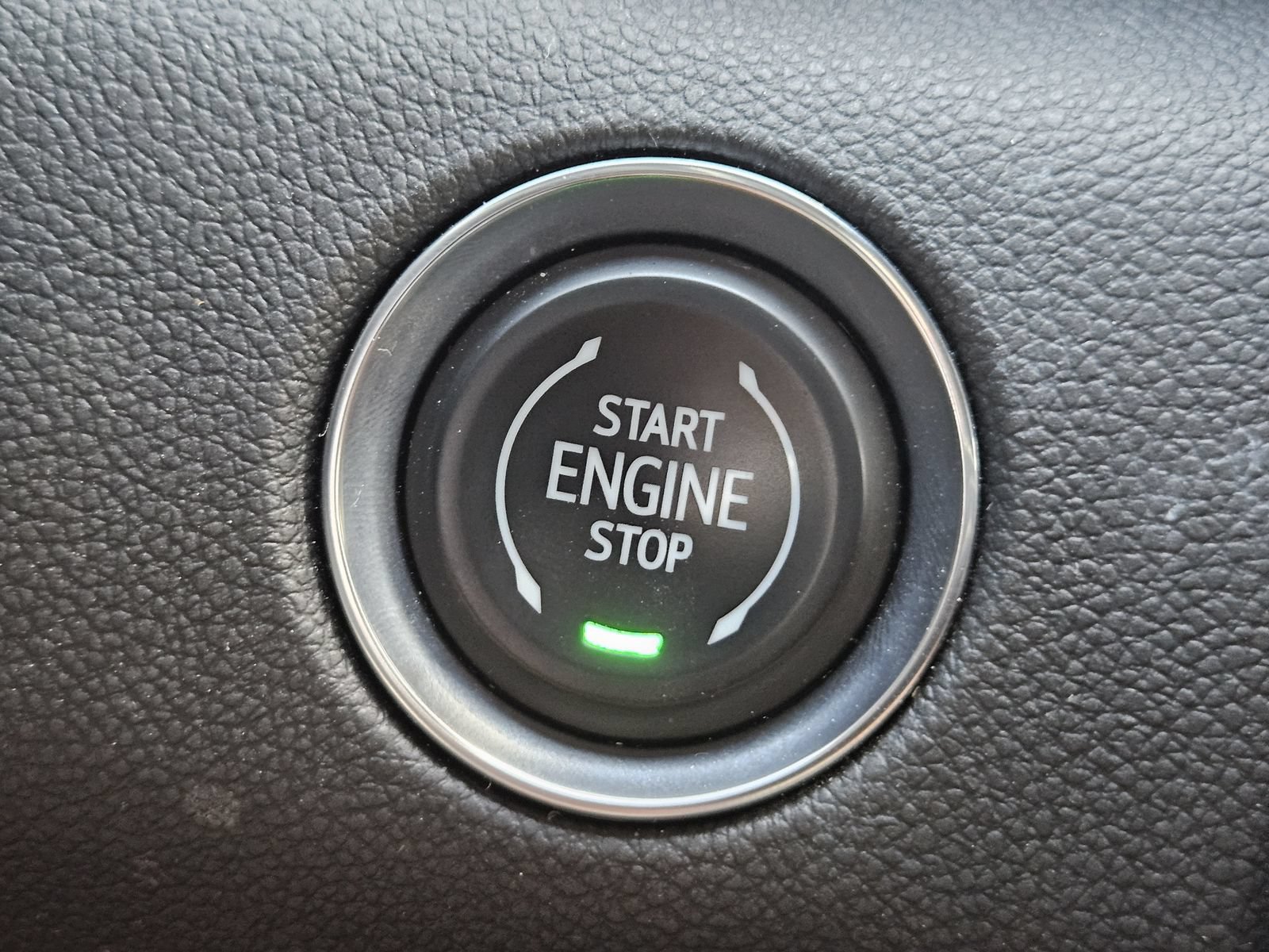 Certified 2026 GMC Acadia Elevation w/ Elevation Premium Package FWD image 21