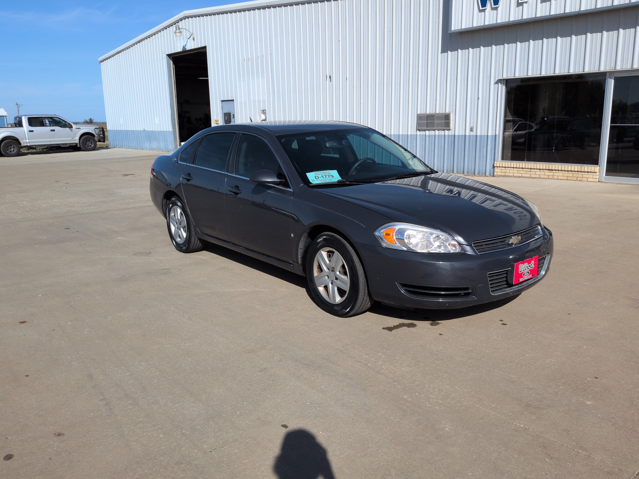 Used 2008 Chevrolet Impala LS FWD image 2