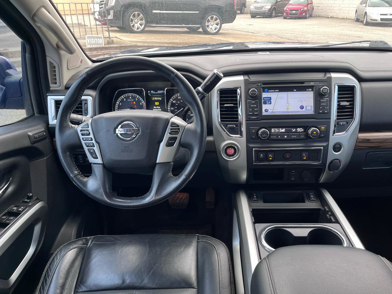 Used 2017 Nissan Titan SL image 25