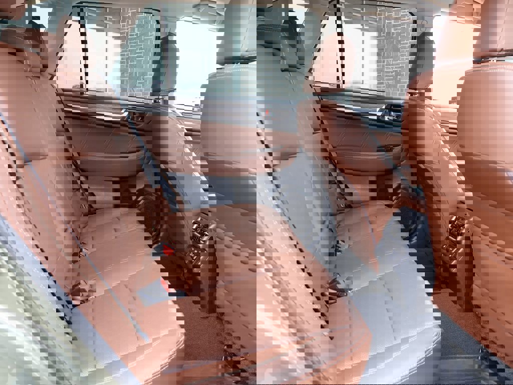 Used 2019 Subaru Outback 2.5i Touring image 13