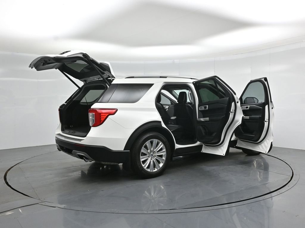 Certified 2020 Ford Explorer Limited w/ Hybrid Equipment Group 310A RWD image 5