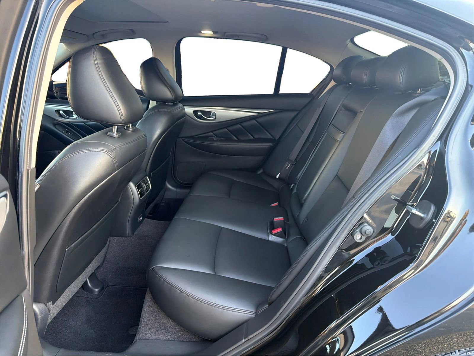 Used 2020 INFINITI Q50 Luxe RWD image 10