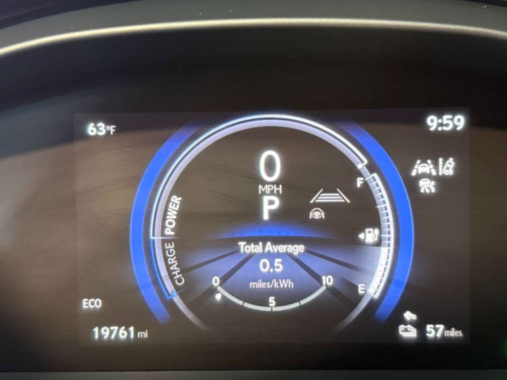 Used 2023 Lexus RZ 450e Premium w/ Technology Package image 16