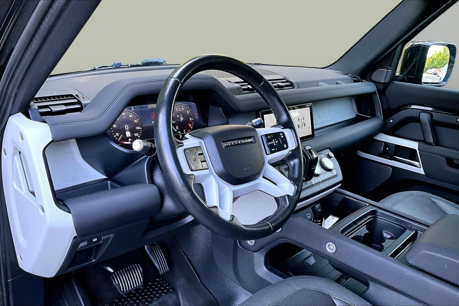 Used 2021 Land Rover Defender 110 S AWD/4WD image 17