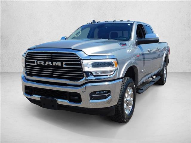 Used 2022 RAM 2500 Laramie AWD/4WD image 2