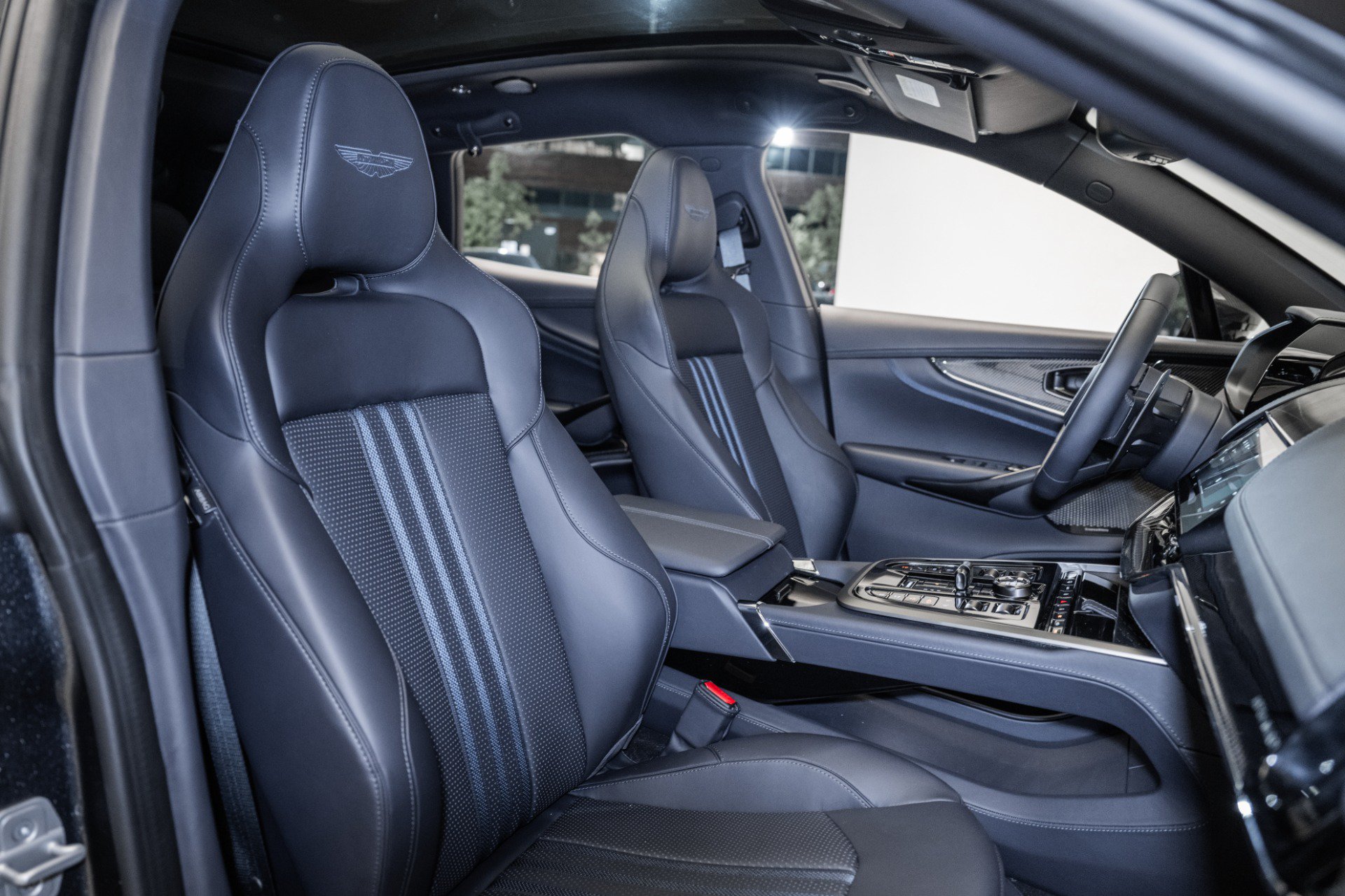 New 2025 Aston Martin DBX 707 AWD/4WD image 22